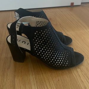 Unisa Black Heels